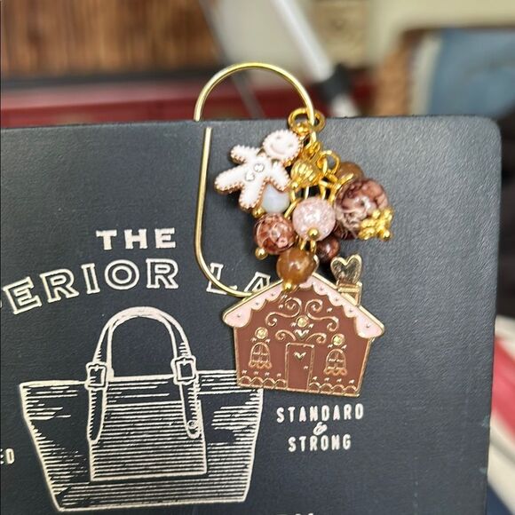 Two Weeks On Mars Gold and Brown Charm Bookmark new - Picture 3 of 3